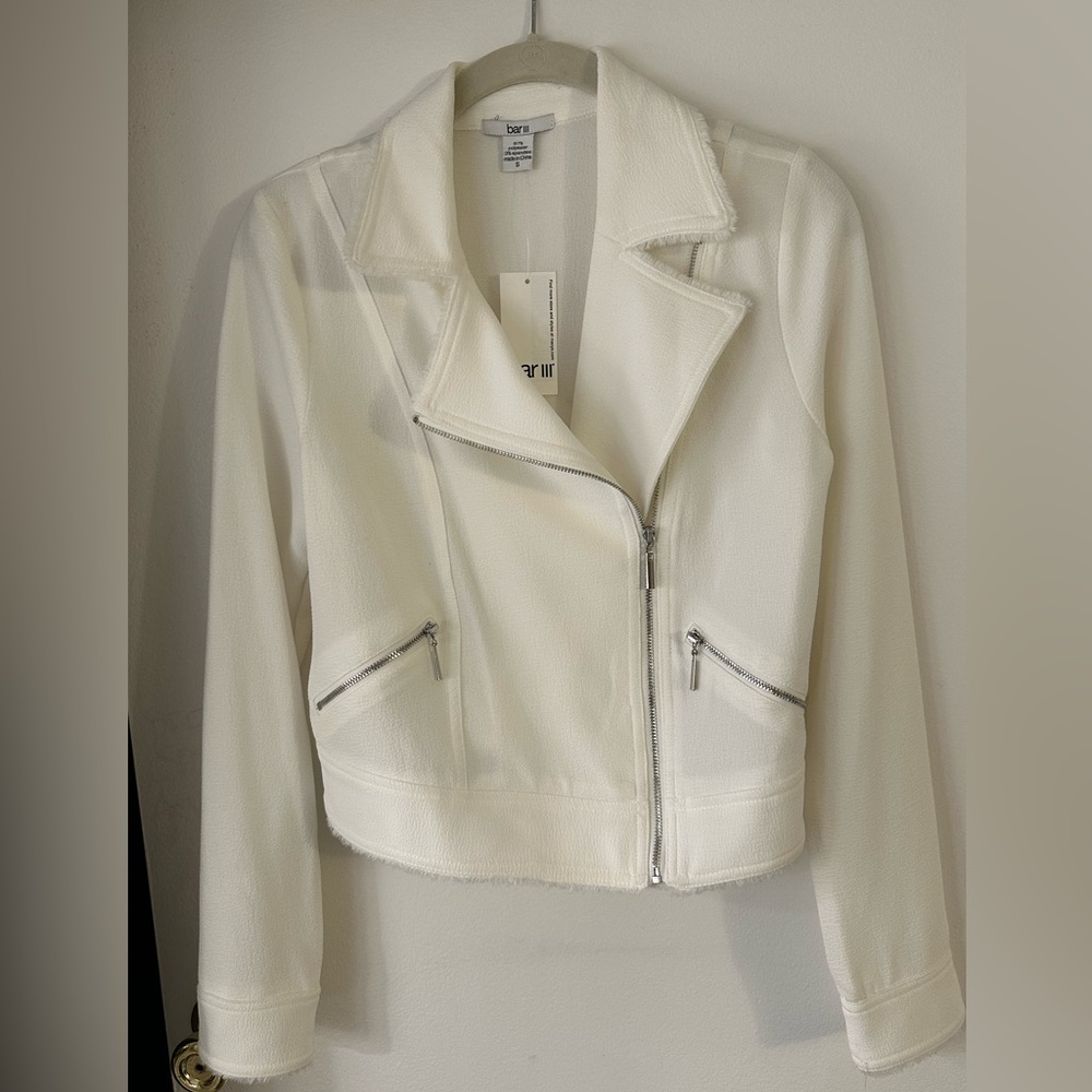 Bar III size small white-cream moto jacket